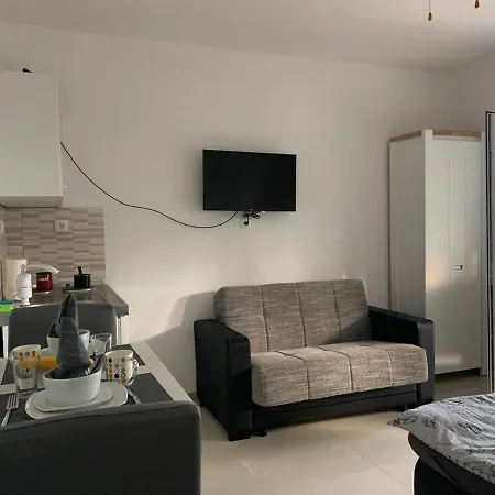 Miko Apartment
