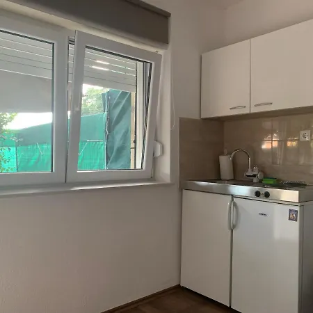 Miko Apartment *